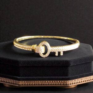 Kizara Secret Key Crystal Bangle – Unfading Gold Eternity Bracelet