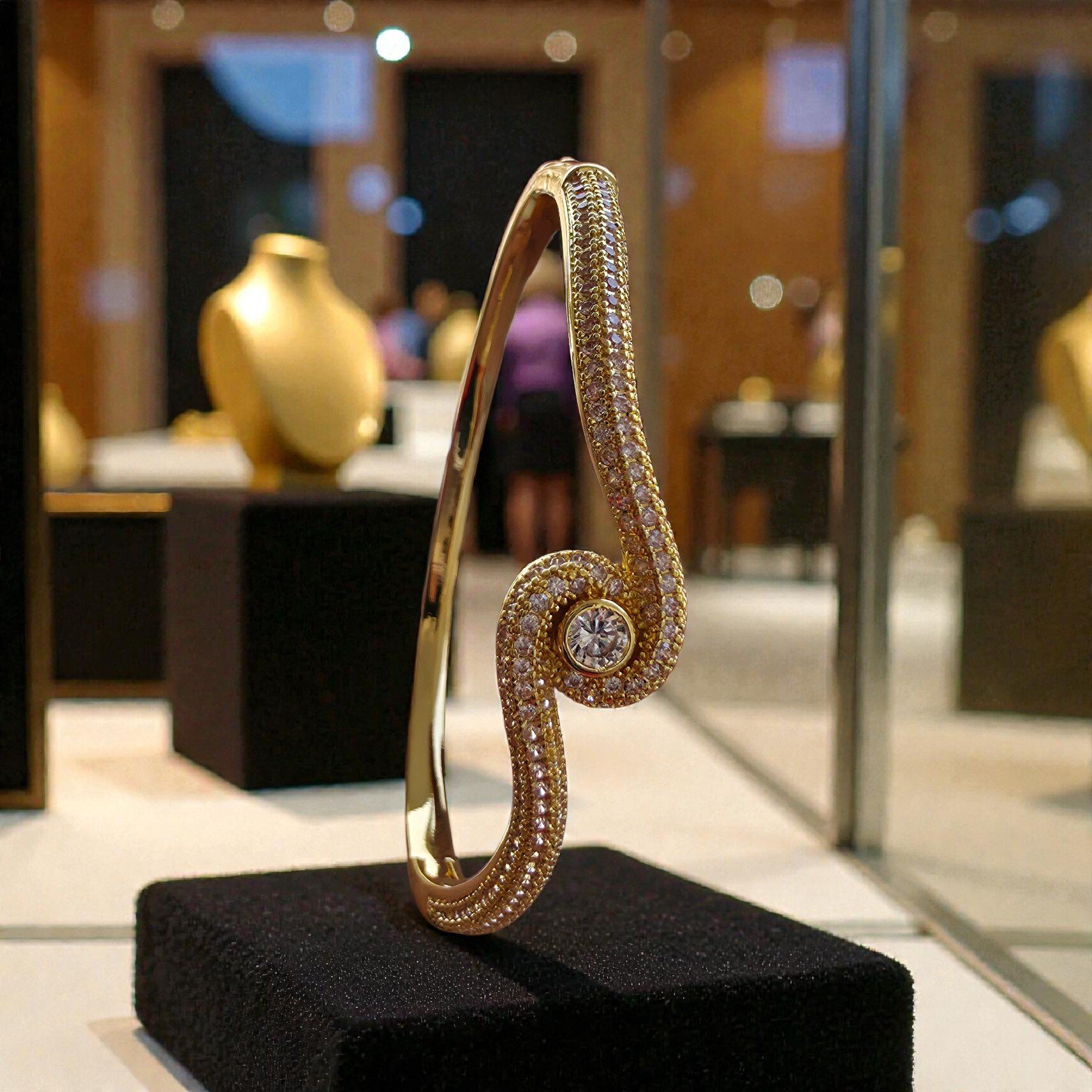 Kizara Eternal Wave Crystal Cuff - Image 2