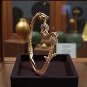 Kizara Twin Lily Bloom Cuff – Anti-Tarnish Bud Bracelet