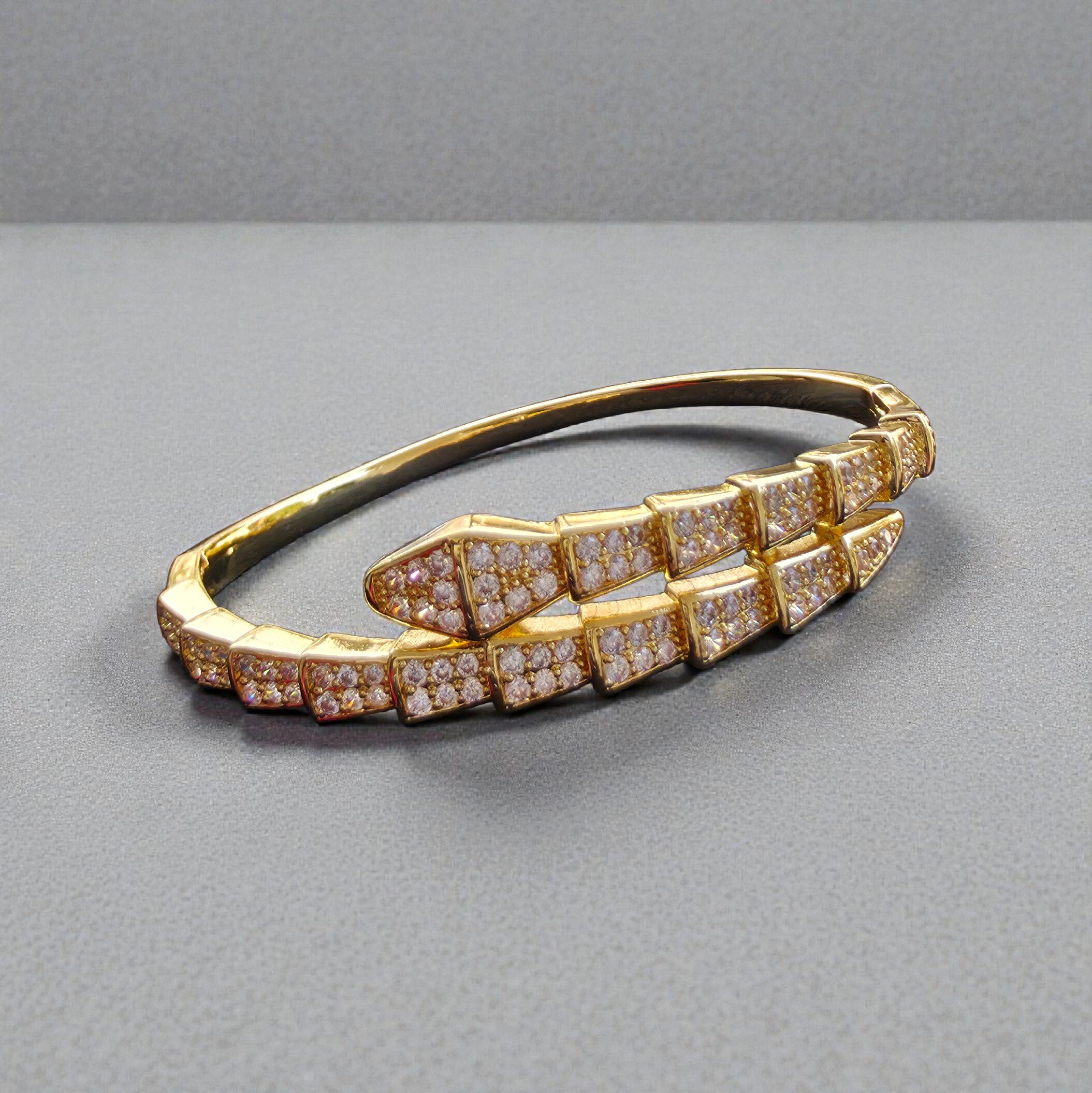 Kizara Enigma Serpent Cuff – Anti-Tarnish Scale Gold Bracelet - Image 3
