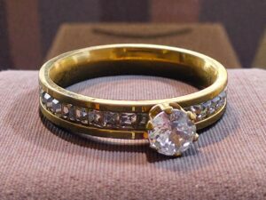Kizara Marquise Solitaire Eternity Ring – Anti-Tarnish Gold CZ Band