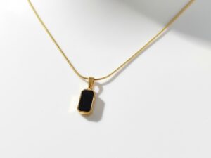 Minimalist Gold Black Onyx Bar Pendant Necklace - Sleek Rectangle Gemstone Women's Chain